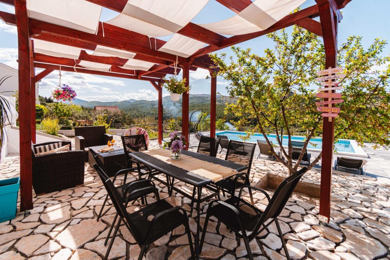 Guest House "The View" - With A Pool Donje Polje Extérieur photo